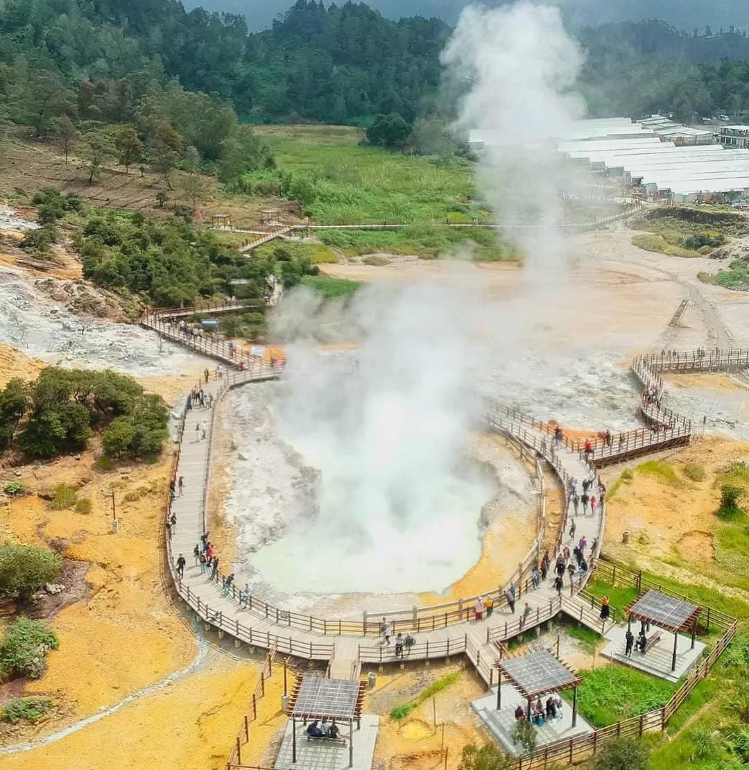 Kawah Sikidang