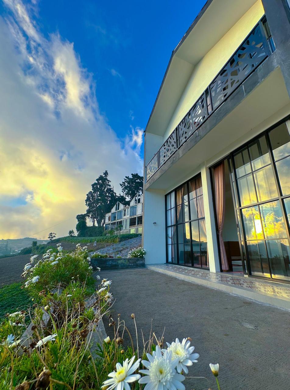 Villa Nirwana 2
